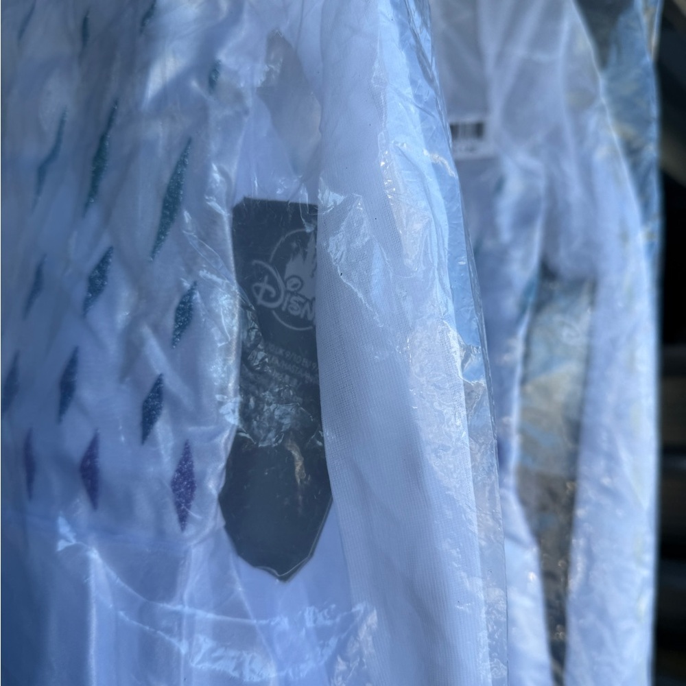 Disney Frozen 2 ELSA Dress Size 9/10 NIB - Picture 9 of 9